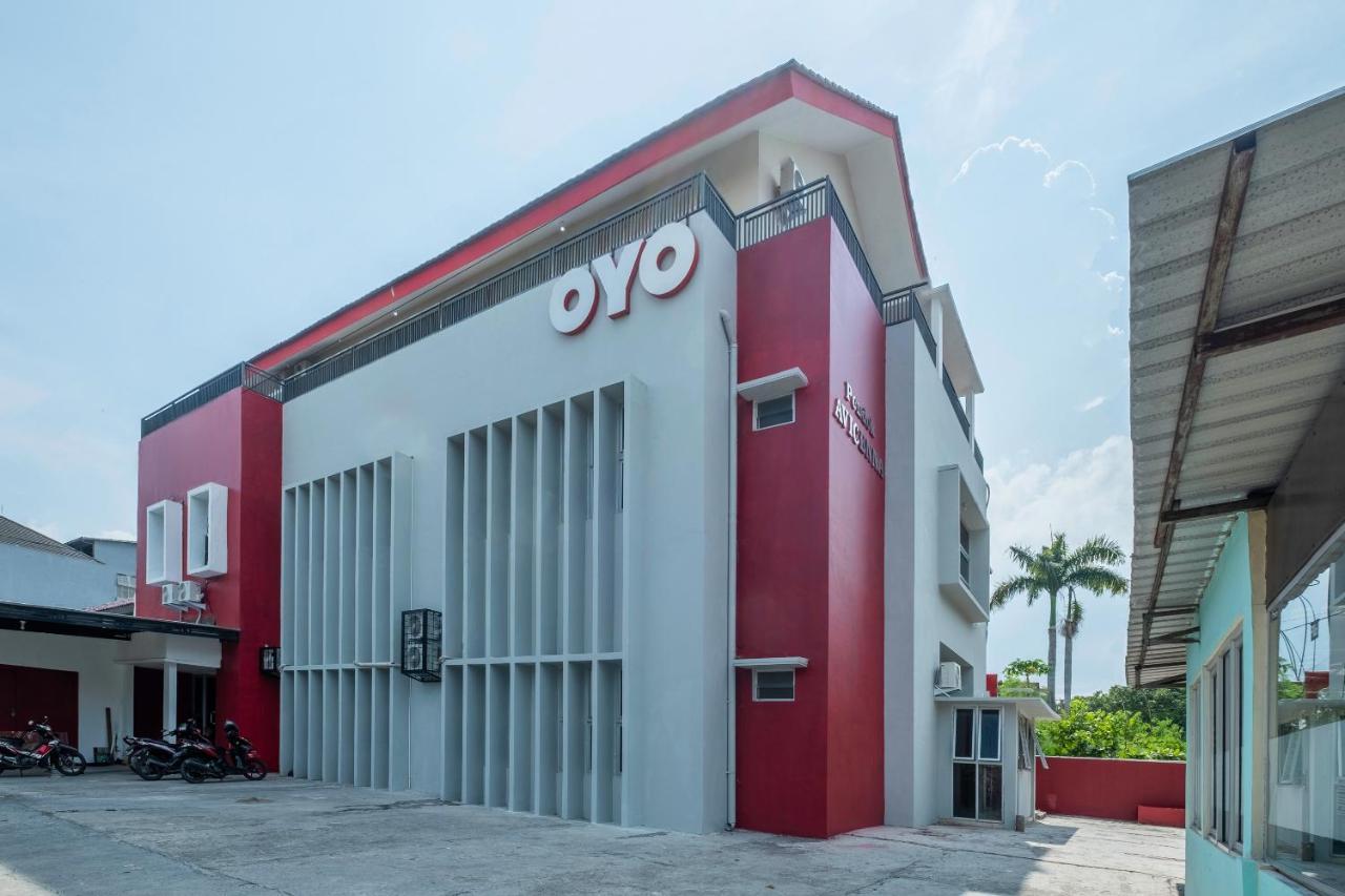 Oyo 2132 Pondok Avicenna Cirebon Exterior photo